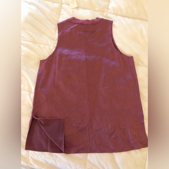 Vince Top - Picture 4 of 5